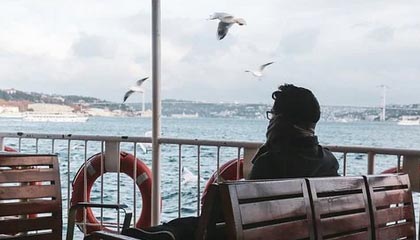 开云体育平台-节奏混乱时球员应如何优先选择防守站位，节奏型控卫的球鞋